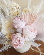 Load image into Gallery viewer, Preserved & Dry Blooms