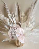 Load image into Gallery viewer, Preserved & Dry Blooms