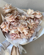 Load image into Gallery viewer, Roses